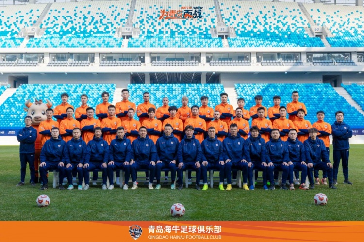 青島海牛一線隊名單：老將鄭龍、薩里奇坐鎮(zhèn)，金洋洋等新援在列
