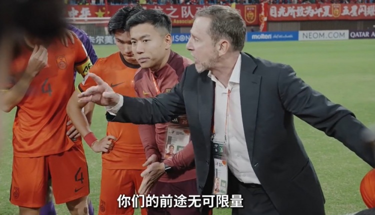 連說三次“很棒”！久爾杰維奇賽后喊話隊(duì)員：你們的前途無可限量